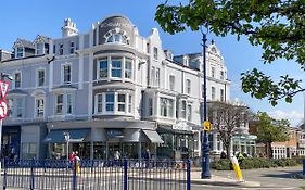 The Broadway Hotel Llandudno